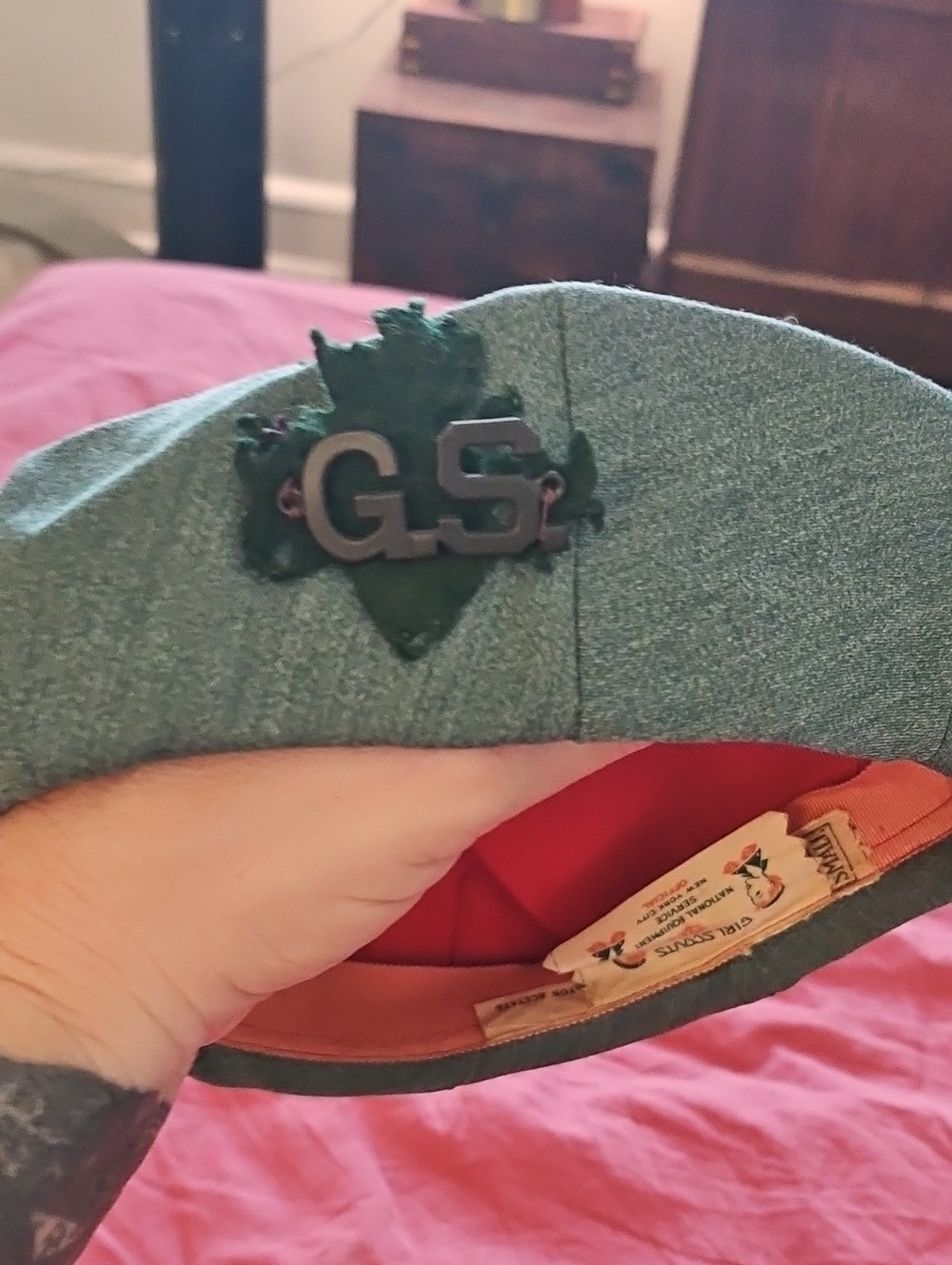 Girl Scouts Vintage Green Felt Beret with GS Emblem